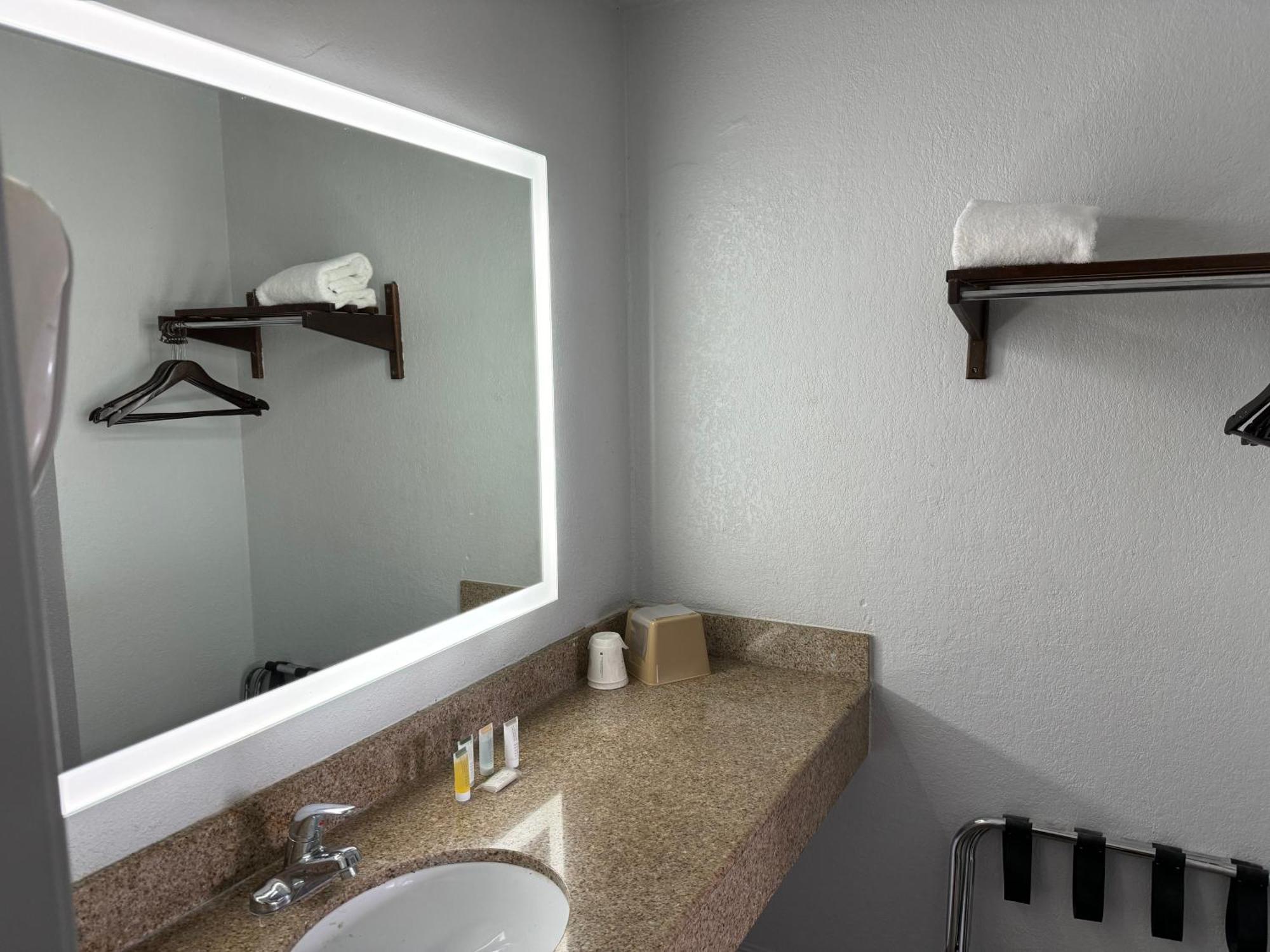 Casa Del Mar Hotel Norfolk Extérieur photo